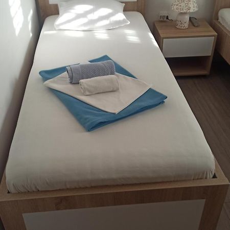 Apartmani - Sobe Cosic เนอุม ภายนอก รูปภาพ
